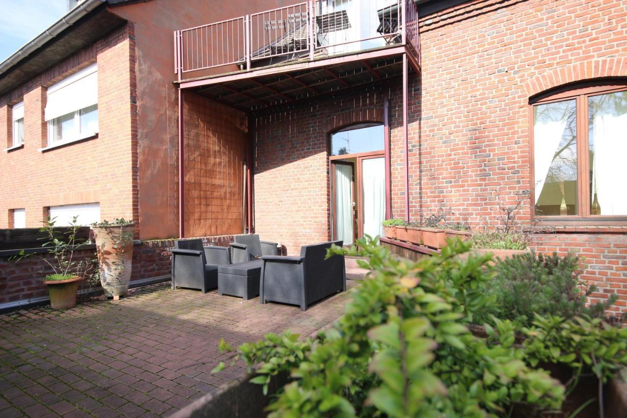 Moderne Studio Apartments Und 4 Zimmer Wohnungen In Oberhausen, Ideal Fuer Geschaeftsreisende Und Monteure Exterior foto