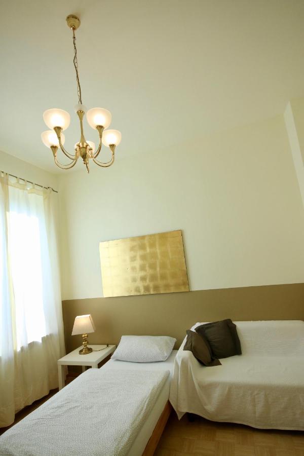 Moderne Studio Apartments Und 4 Zimmer Wohnungen In Oberhausen, Ideal Fuer Geschaeftsreisende Und Monteure Exterior foto